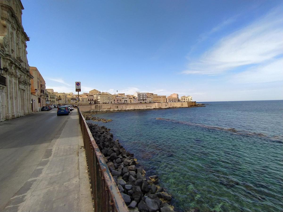 La Punta Di Ortigia Holiday Home Syracuse Екстер'єр фото